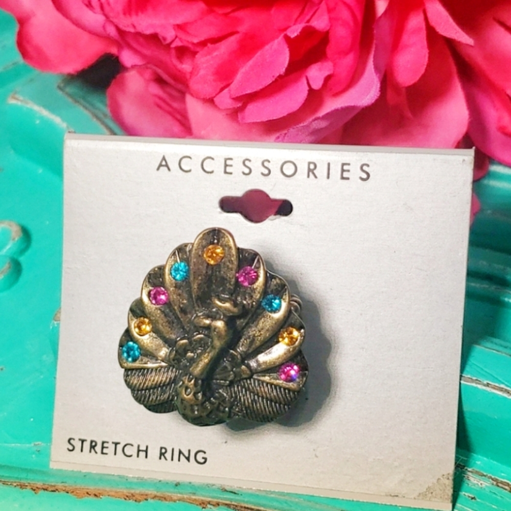 {🌞 5 for $10} or {10 for $20}Peacock ring